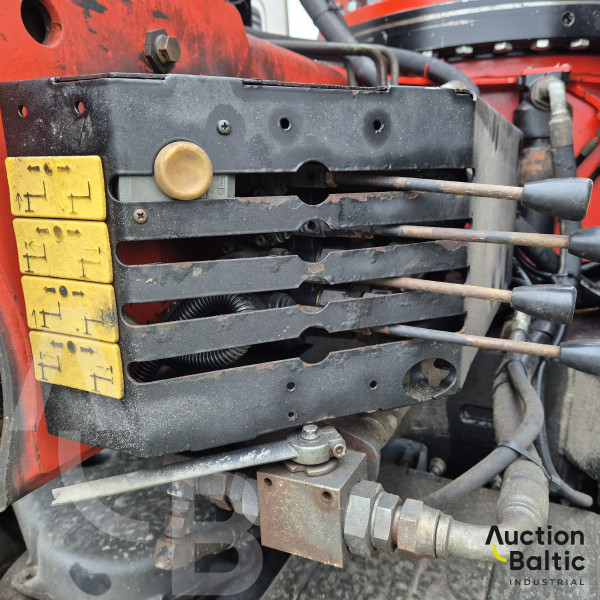 Iveco AD260T35 + Palfinger PK36002