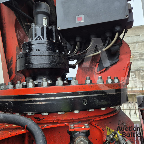 Iveco AD260T35 + Palfinger PK36002