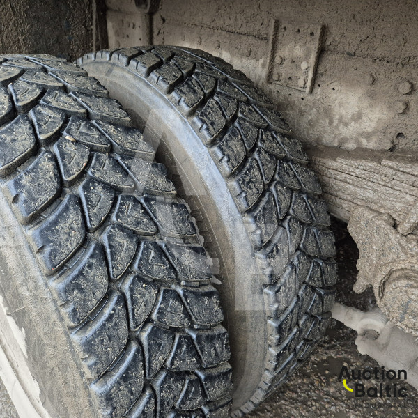 Iveco AD260T35 + Palfinger PK36002