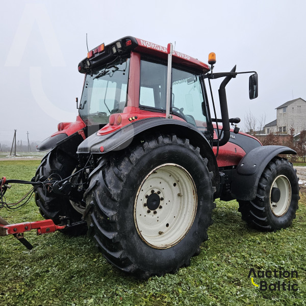 Valtra T190