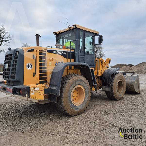Hyundai HL 757-9 A