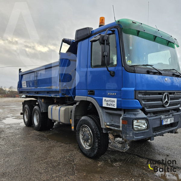 Mercedes-Benz Actros 3341