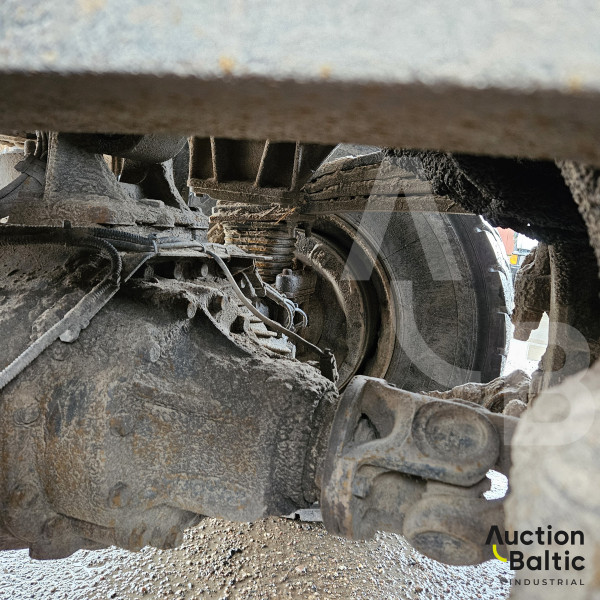 Mercedes-Benz Actros 3341