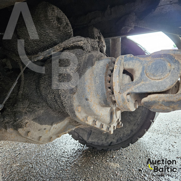 Mercedes-Benz Actros 3341