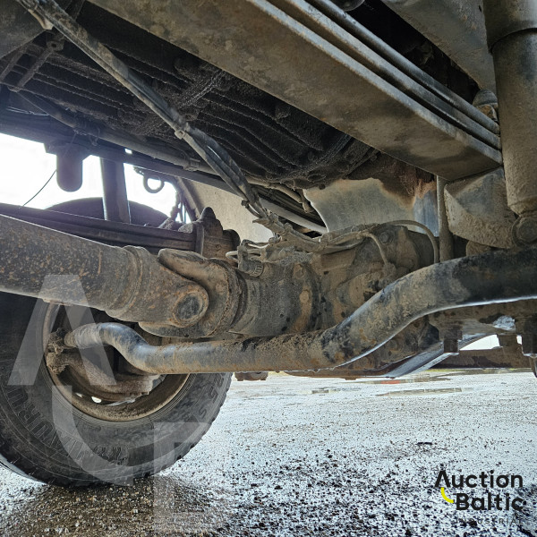 Mercedes-Benz Actros 3341