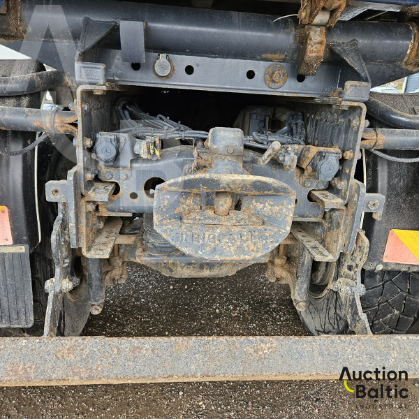 Mercedes-Benz Actros 3341