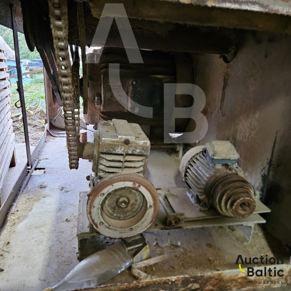 Multi-sawing machine