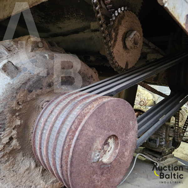 Multi-sawing machine