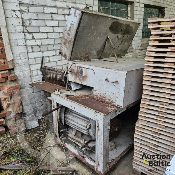 Multi-sawing machine