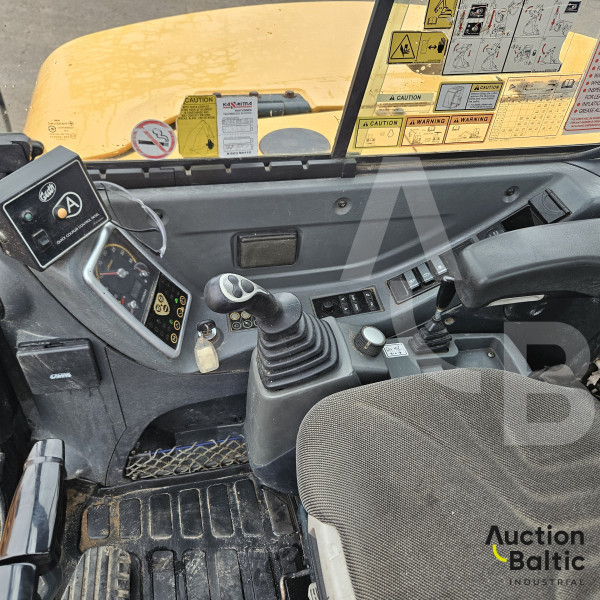 Hyundai Robex 80 CR-9