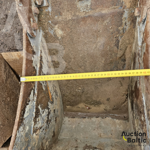 Hyundai Robex 80 CR-9