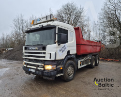 Scania P 124 GB