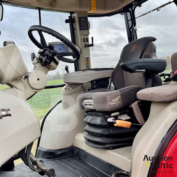 Massey Ferguson 7620