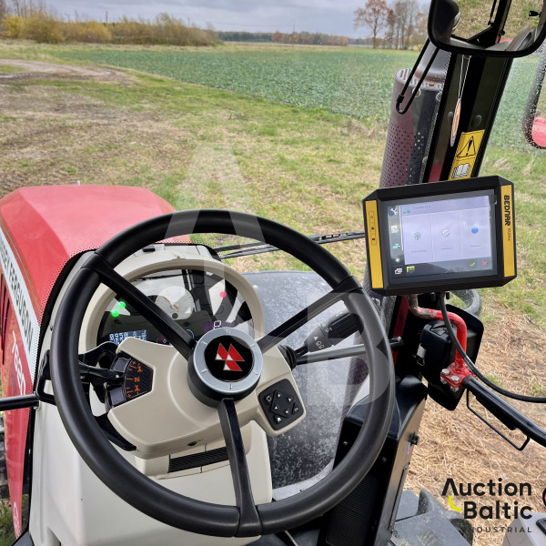 Massey Ferguson 7620