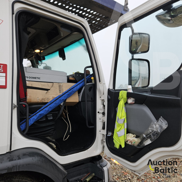 Renault D Wide + RIMO PL 1