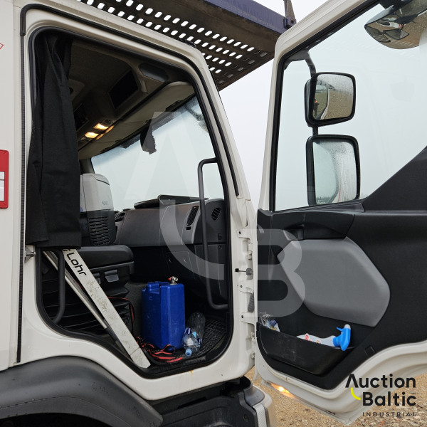 Renault D Wide + RIMO PL 1