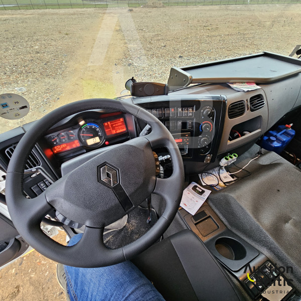 Renault D Wide + RIMO PL 1