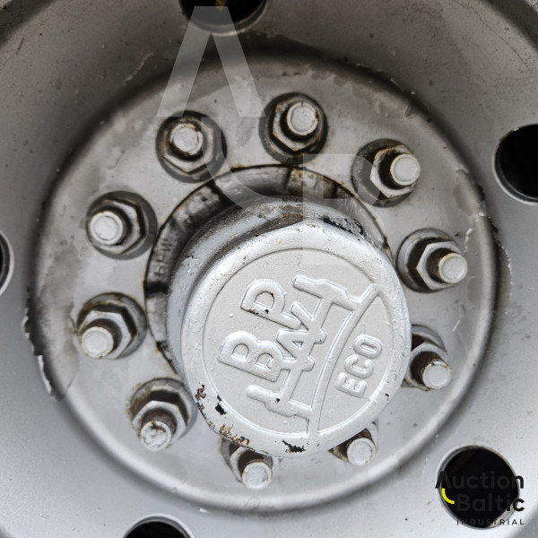 Renault D Wide + LOHR