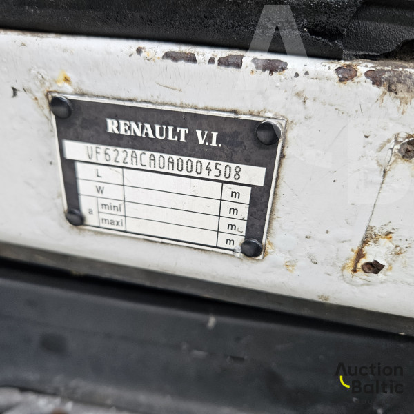 Renault Premium 250.18