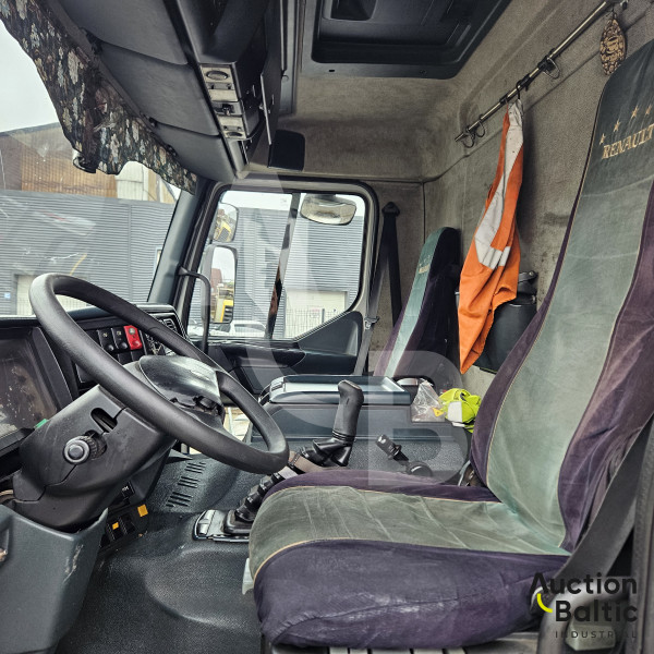 Renault Premium 250.18