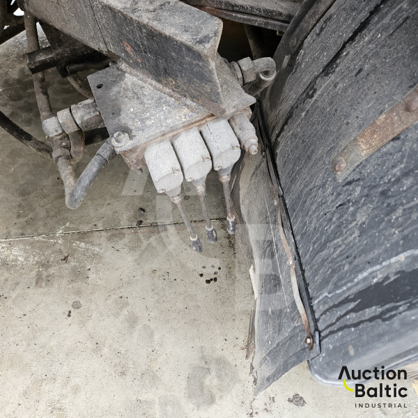 Renault Premium 250.18