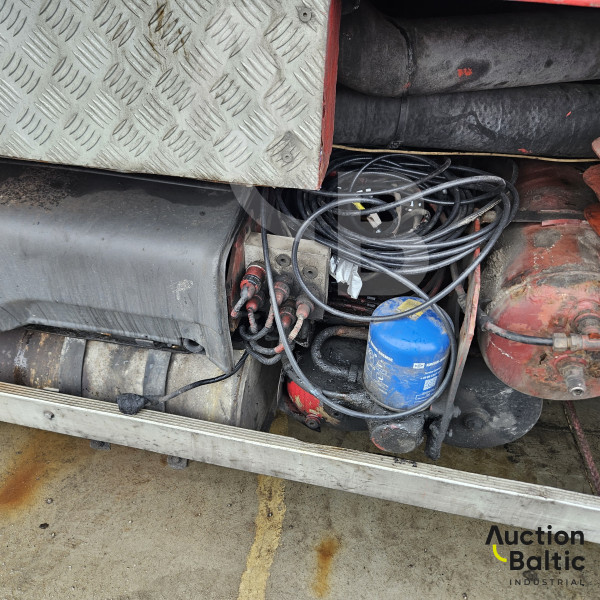 Renault Premium 250.18