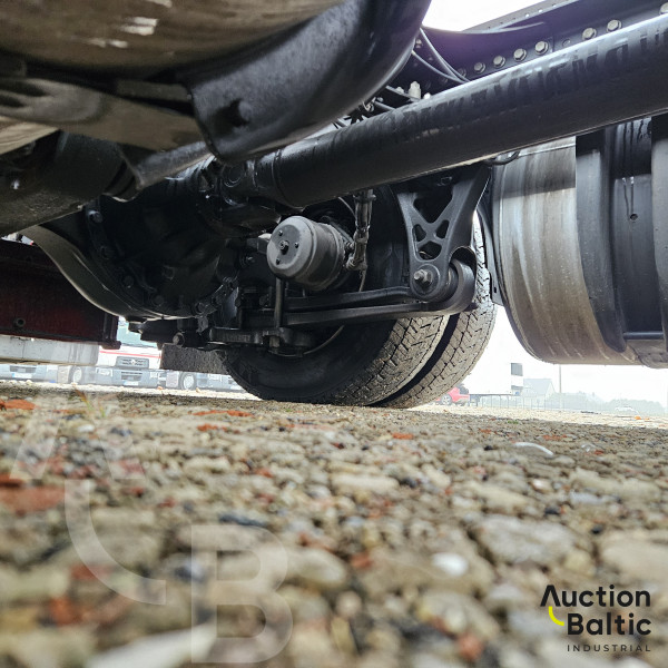 Renault	D Wide + Lohr Eurolohr 200