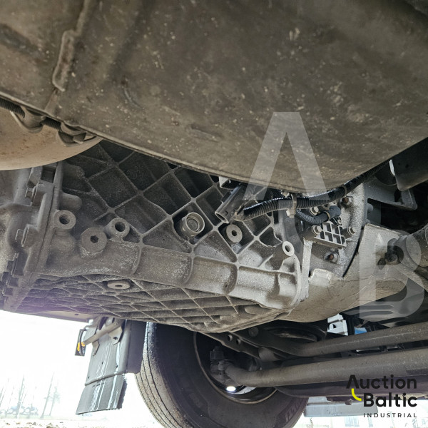 Renault	D Wide + Lohr Eurolohr 200