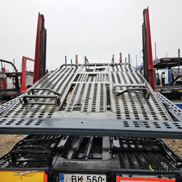 Mercedes-Benz Actros + Lohr