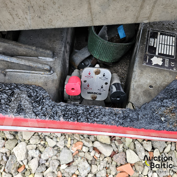 Mercedes-Benz Actros + Lohr