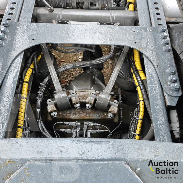 Mercedes-Benz Actros + Lohr