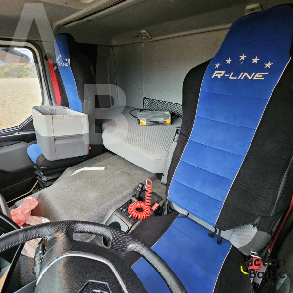 Renault D Wide + Lohr Eurolohr 200