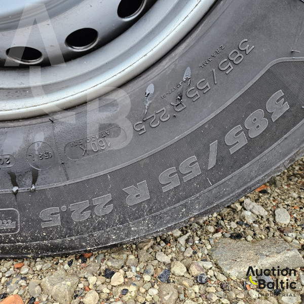 Renault D Wide + Lohr Eurolohr 200