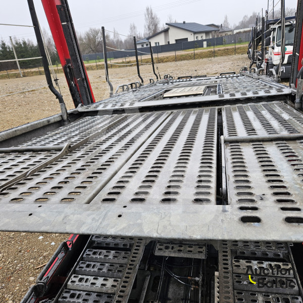 Renault D Wide + Lohr Eurolohr 200