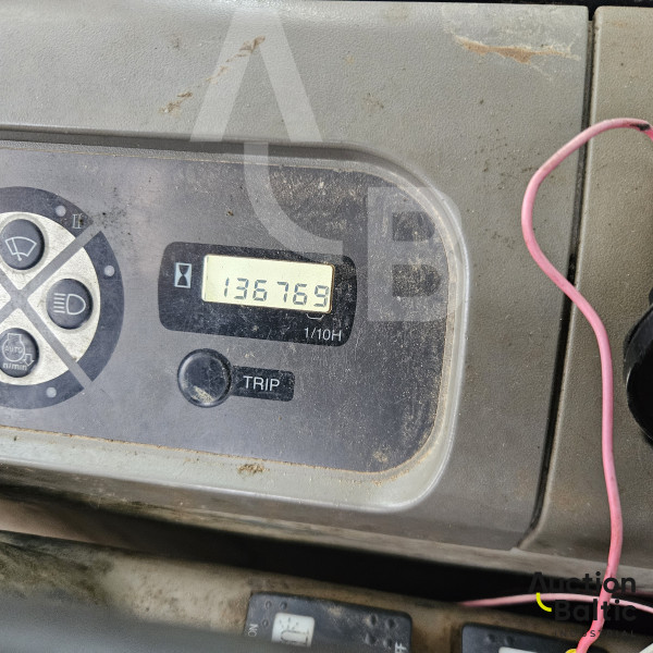 CASE CX 210 B
