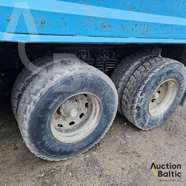Scania P 114 LB