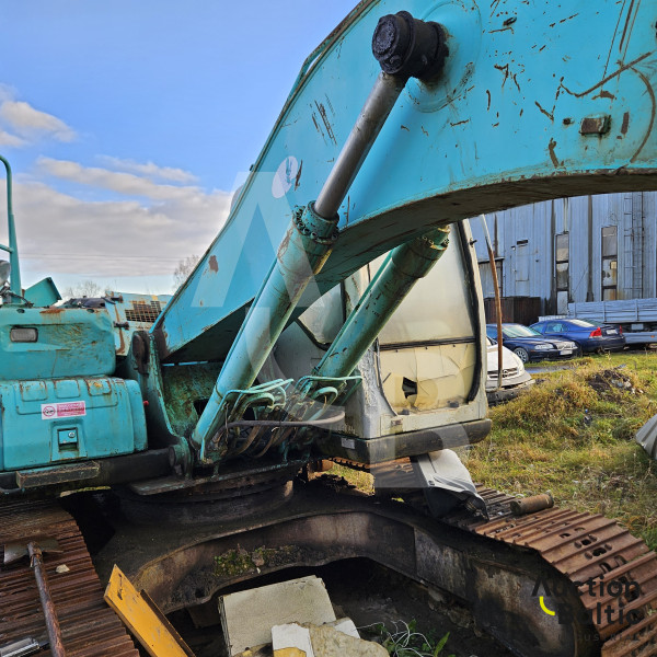Kobelco SK 210 LC-6