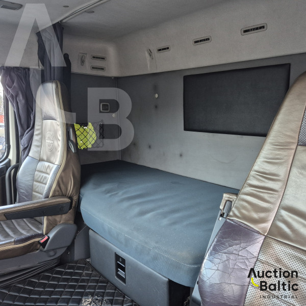 Volvo FH16 + Diebolt S3342U + Palfinger S300L98