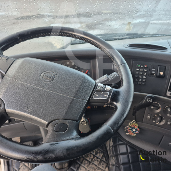 Volvo FH16 + Diebolt S3342U + Palfinger S300L98