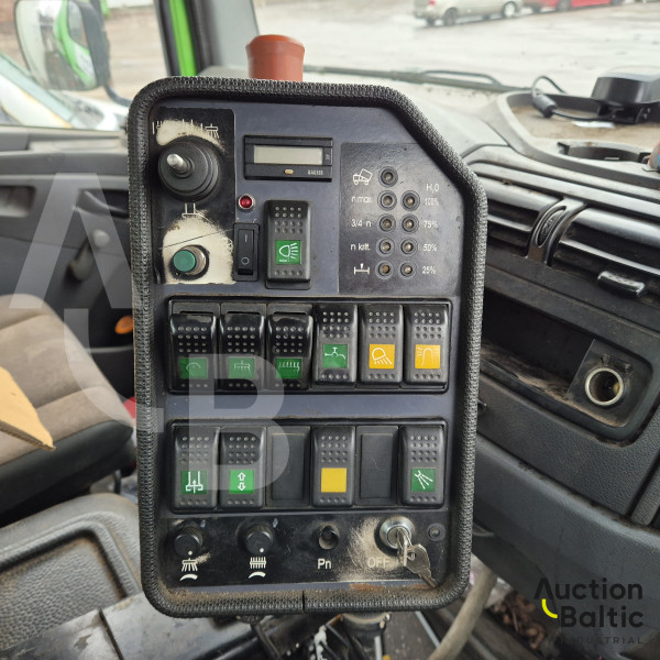 Mercedes-Benz Atego 1216