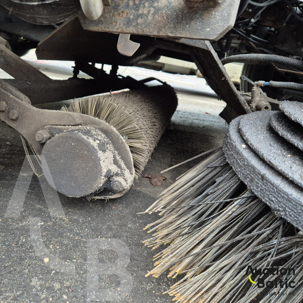 Mercedes-Benz Atego 1216