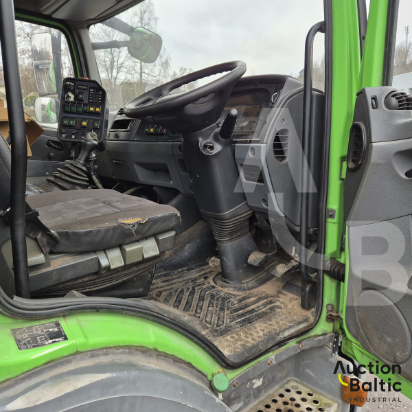 Mercedes-Benz Atego 1216