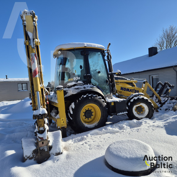 Komatsu WB93R-8EO