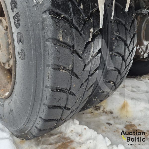 Mercedes-Benz Actros 3348 AK 6X6