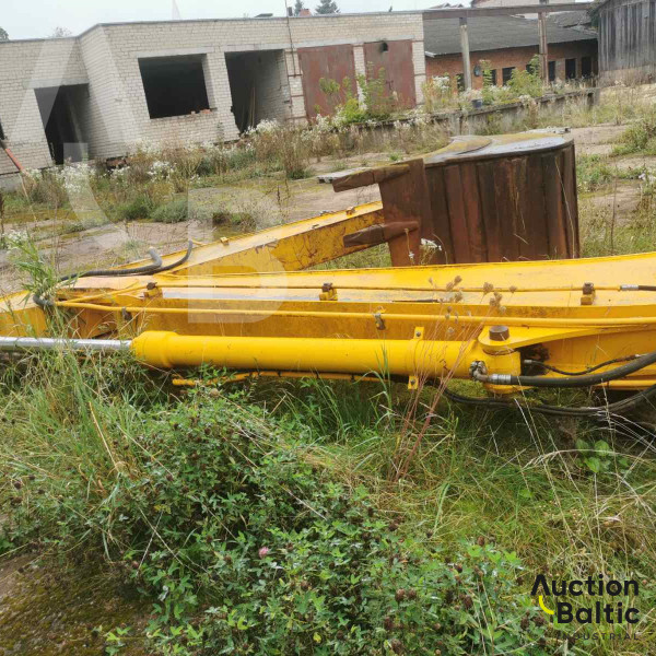 JCB 220LC excavator boom