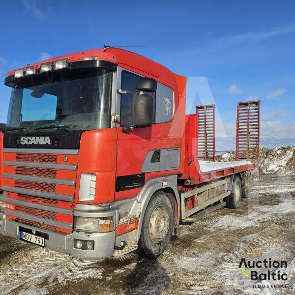 Scania  R144LB6X2NB460
