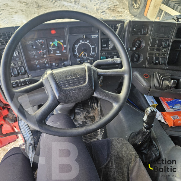 Scania  R144LB6X2NB460