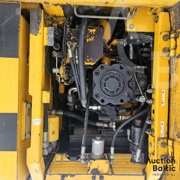 JCB JS 175 W