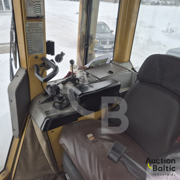 Caterpillar D 6 N LGP