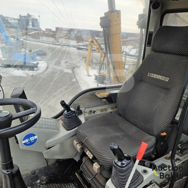 Liebherr A 944 C HD Litronic